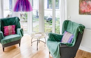 Cozy Home In Ystad With Kitchen