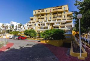 Sunshine by the ocean 1BR apartment COSTA ADEJE by Aqua Vista Tenerife