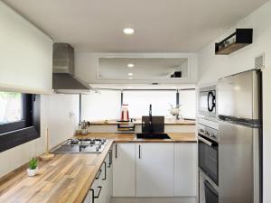 Camping Costa Dorada Tiny House 1