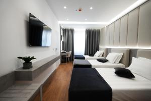 Naos Luxury Hotel
