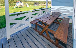 Amazing Home In Jaroslawiec With Wifi