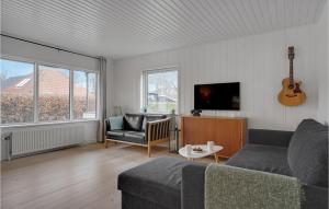 Cozy Home In Nykøbing M With Wifi