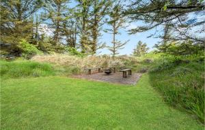 Nice Home In Ringkøbing With Wifi