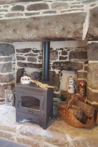 Maison au calme en pleine nature à Bourbriac
