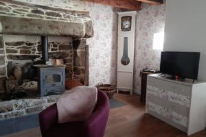 Maisons de vacances Maison au calme en pleine nature a Bourbriac : photos des chambres