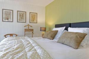 Villas Un joli hameau au coeur du vignoble de l'Escarelle et de la Provence Verte : photos des chambres