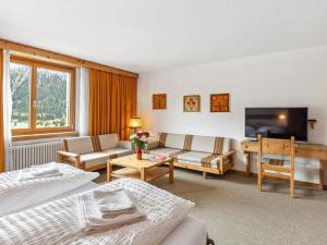 Apartment Guardaval - Utoring-22 by Interhome