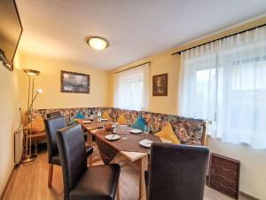 Apartment Rosa-3 by Interhome