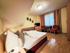 Apartment Rosa-3 by Interhome