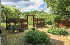 Nice Apartment In Immeln With Lake View