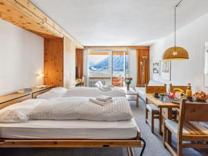 Apartment Guardaval - Utoring-9 by Interhome