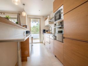 Apartment Les Aliscamps by Interhome