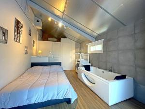 Villas Villa Coustellet avec vue sur le Luberon : photos des chambres