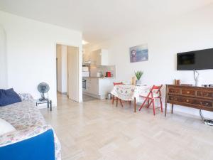 Apartment Le Trident by Interhome