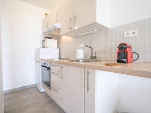 Apartment Le Trident by Interhome