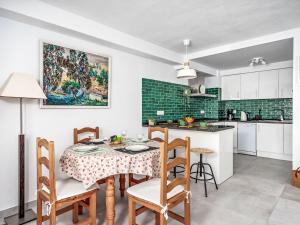 Apartment Eurosol-3 by Interhome