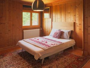 Chalet Le Revers by Interhome