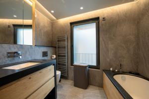 Appartements Ecrin Blanc - Appartement Haut de Gamme - Balcon avec vue - Centre de Megeve : photos des chambres