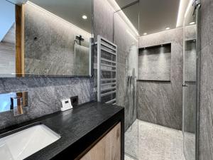Appartements Ecrin Blanc - Appartement Haut de Gamme - Balcon avec vue - Centre de Megeve : photos des chambres