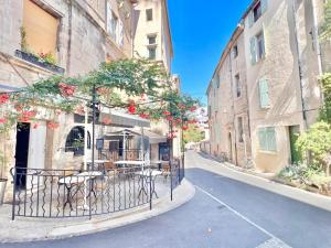 Appartements Pezenas Centre Historique - plages a 20 mn : photos des chambres