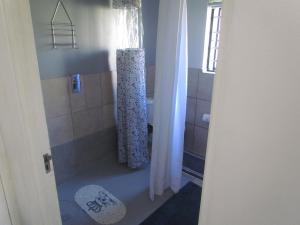 Santini Lace Self Catering Unit
