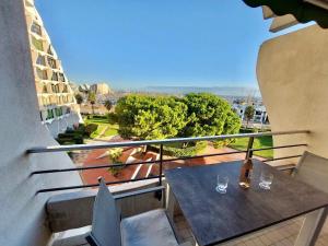 Beau T2 au Port de La Grande Motte avec Parking Privé - FR-1-716-3