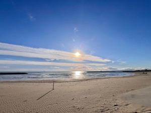 Beau T2 au Port de La Grande Motte avec Parking Privé - FR-1-716-3