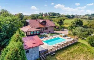 Gorgeous Home In Ludbreg With Sauna - Močilski Breg