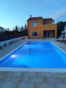 Villa Florina Ninski Stanovi