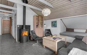 Cozy Home In Hadsund With Sauna