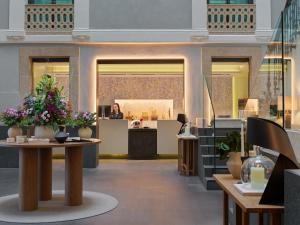 H10 Urquinaona Plaza