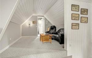 Beautiful Home In Herning With Wifi