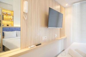 Stylisth and Cozy Studio at Tokyo Riverside PIK 2 Apartment By Travelio