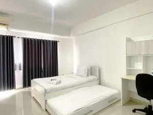 Good Deal and Comfortable Studio Park View Condominium Apartment By Travelio - Kukusan