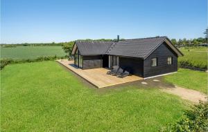 4 Bedroom Nice Home In Odder