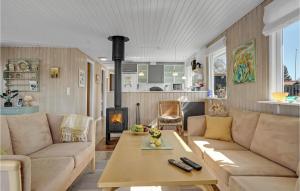 3 Bedroom Beautiful Home In Juelsminde