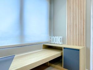 Modern Look Studio at Gateway Park LRT City Jatibening Apartment By Travelio