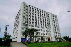 Warm and Cozy Living 2BR Bogorienze Apartment By Travelio