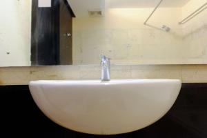 Modern Look 3BR at Apartment Braga City Walk By Travelio