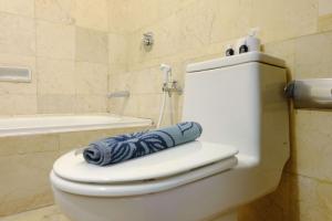 Modern Look 3BR at Apartment Braga City Walk By Travelio