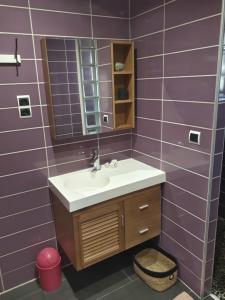 Maisons de vacances Maison de village avec sa charmante petite cour interieure : photos des chambres