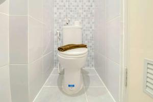 Simply and Good Deal Studio Tokyo Riverside PIK 2 Apartment By Travelio