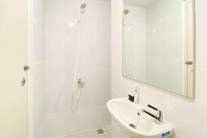 Simply and Good Deal Studio Tokyo Riverside PIK 2 Apartment By Travelio