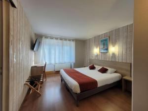 Hotels Brit Hotel des Halles : photos des chambres
