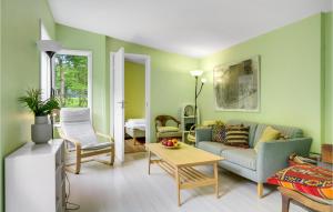 2 Bedroom Lovely Home In Tisvildeleje