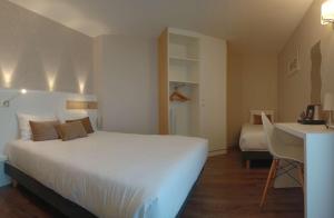 Hotels Brit Hotel Les Alizes : photos des chambres