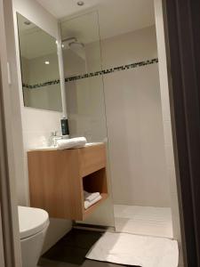 Hotels Brit Hotel Les Alizes : photos des chambres