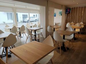 Hotels Brit Hotel Les Alizes : photos des chambres