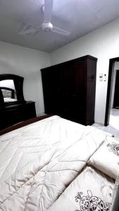 Affordable Cozy 1 Bedroom