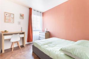 Appartements Sublime Appartement proche de la Gare - Babyfoot : photos des chambres